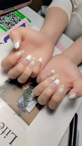 ネイル E·U·B ネイル所属・横浜市中区曙町 E·U·Bネイルのネイルデザイン