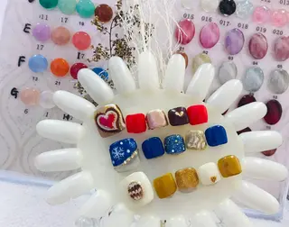 ネイル Merry（メリー)所属・Merry 霞ヶ関南口1分のマツエク・マツパデザイン