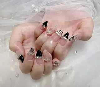 ネイル 🦋 MiKi 🦋 ネイルサロンのネイルデザイン