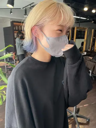 ミディアム カラー オカモト ミユウのヘアスタイル