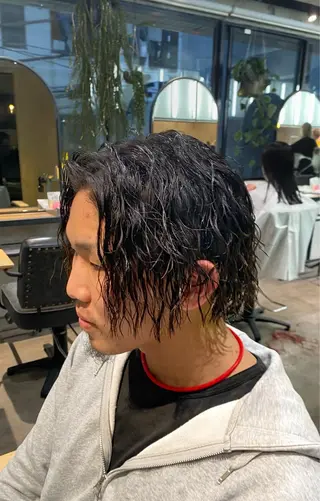 パーマ メンズ お洒落カジュアル🍃 まなとのヘアスタイル