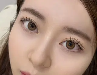 アイブロウ ネイル マツエク・マツパ Nail&eye Belire 新宿のネイルデザイン