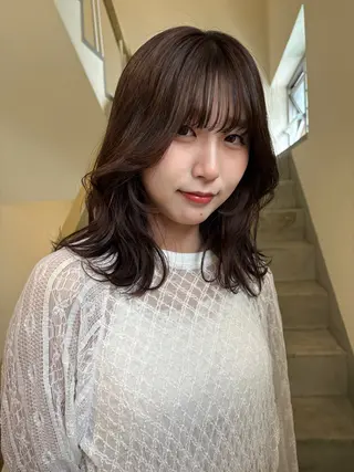 ミディアム siki所属・SIKI yuuna レイヤーカット🪽のヘアスタイル