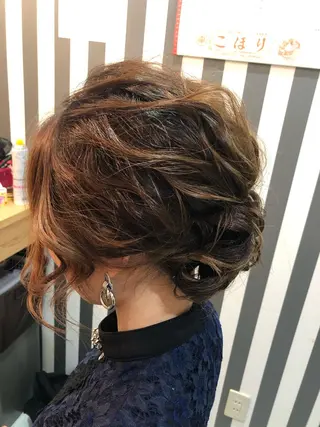 ミディアム ヘアアレンジ Kanani所属・田中 佐枝子のヘアスタイル