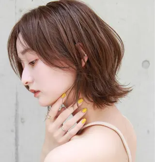 ミディアム 🩵FERIA 桃山台　足立あゆみのヘアスタイル