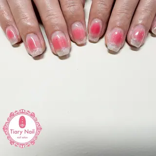 ネイル tiarynail K Kのネイルデザイン
