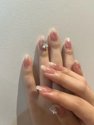 ネイル Momone ／渋谷／パラジェルのネイルデザイン