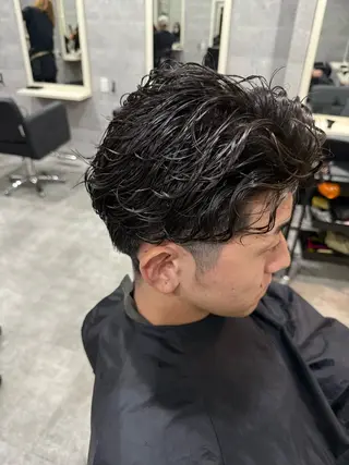 パーマ メンズ アンダーバーホワイト上本町所属・園田 光輝のヘアスタイル