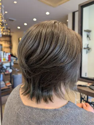 カラー 吉田 彩のヘアスタイル