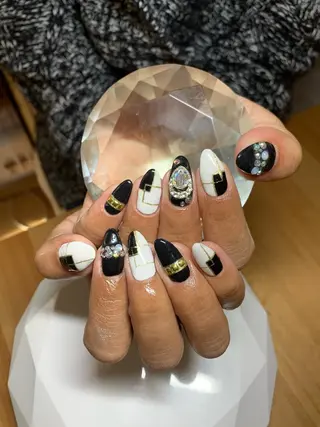 ネイル LAVISH nail salonのネイルデザイン