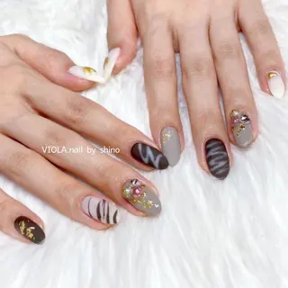 ネイル VIOLA .nailのネイルデザイン