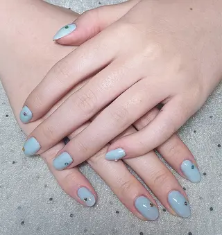 ネイル モナ& あきのネイルデザイン