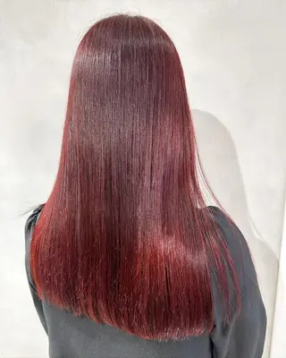 セミロング カラー デザインカラー/パー マ🦖外岡咲希🦖のヘアスタイル