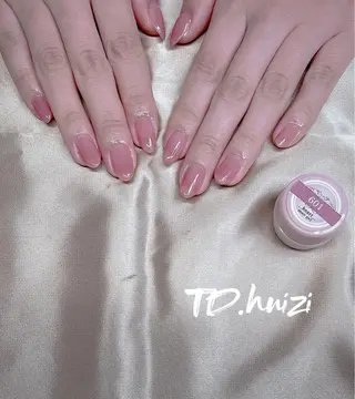 ミディアム めぐみのネイルサロン 惠のネイルデザイン