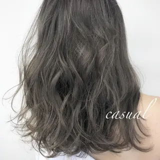 ロング カラー 透明感カラー🩶 韓国レイヤー🩶結華のヘアスタイル