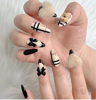 ネイル Tira Nailのネイルデザイン