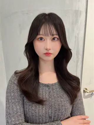 セミロング 韓国レイヤーカット/ 縮毛矯正/羽田航のヘアスタイル