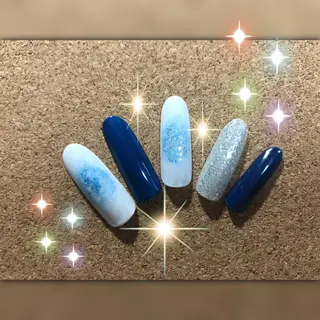 ネイル ECLAT エクラ所属・寺山 千鶴のネイルデザイン