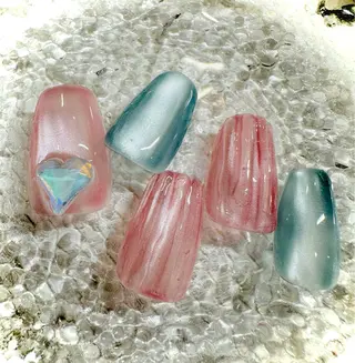 ネイル ネイルサロンエレノア所属・田端 笑理菜のネイルデザイン