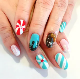 ネイル NAIL SALON ｔｏｇｇｙのネイルデザイン