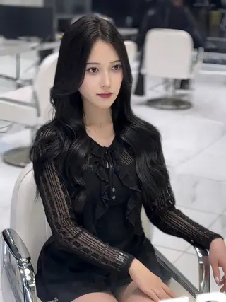 ロング カラー ヘアアレンジ RioN/網紅ヘア 🩶透明感艶カラーのヘアスタイル