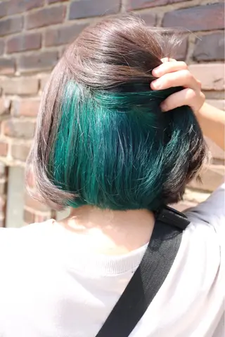 ミディアム カラー 髪質改善カラー🫧 西岡 有希のヘアスタイル