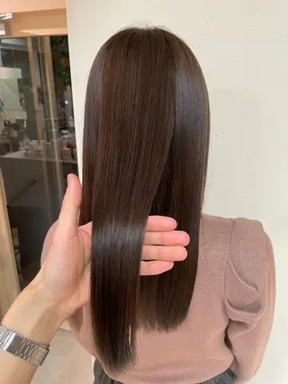 ロング mee.浦和店所属・浦和指名率No.1 ショート特化美容師のヘアスタイル