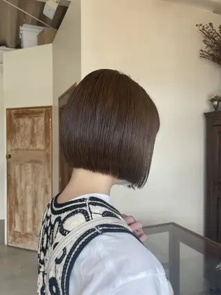 ミディアム 小久保 里紗のヘアスタイル