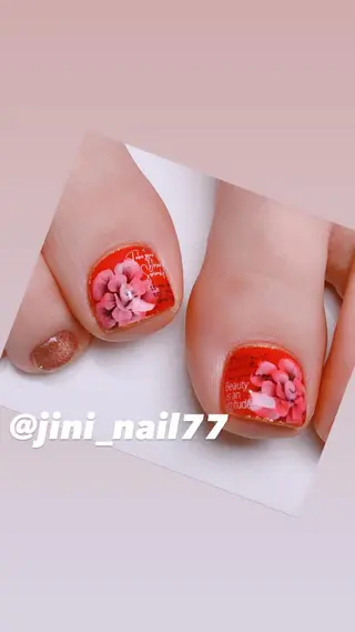 ネイル JINI NAIL所属・ジニ ネイルのネイルデザイン