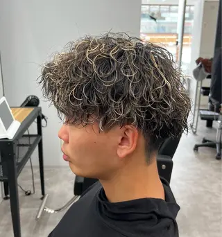 パーマ 後藤 優斗のヘアスタイル