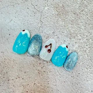 ネイル 重永 夏南のネイルデザイン