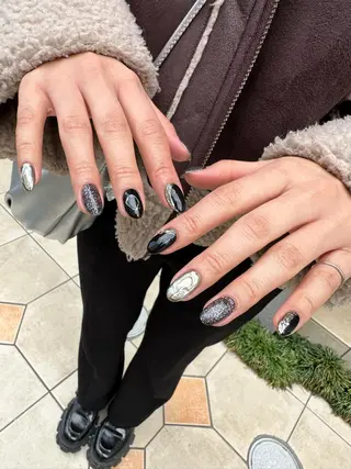 ロング カラー ヘアアレンジ キッズ ネイル マツエク・マツパ アイブロウ 福田 加奈のネイルデザイン