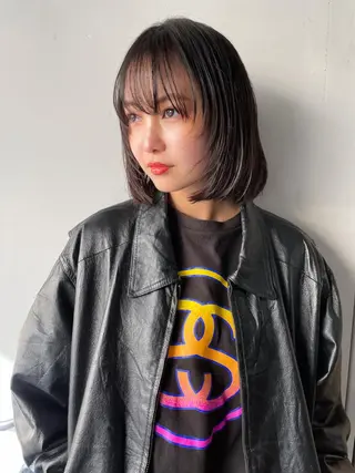 ミディアム カラー レイヤー　べージュ 白石研太のヘアスタイル