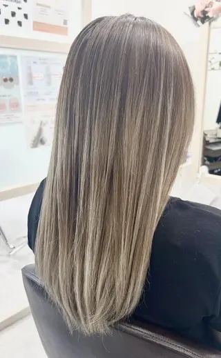 ロング HIDEMI🍀 髪質改善【HACO】のヘアスタイル