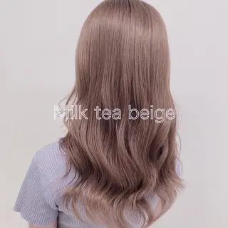 ミディアム カラー ヘアアレンジ ネイル マツエク・マツパ 韓国レイヤー🕊️ 柔らかベージュ🧸のヘアスタイル