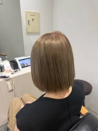 カラー soyon 心斎橋店のヘアスタイル