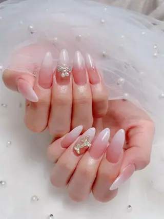 ネイル 桃山 莉緒のネイルデザイン