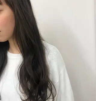 ロング ブルーム プレミアムのヘアスタイル