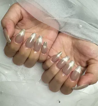 ネイル Roi〈ロワ〉 Rinneのネイルデザイン