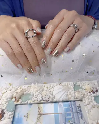 ネイル u1salon所属・ゆい ユイのネイルデザイン