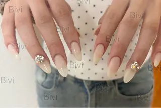 ネイル ♡Bivi♡自爪に 優しいネイルサロンのネイルデザイン