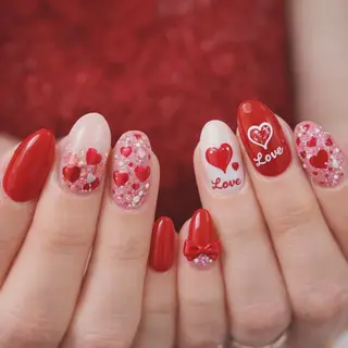 ネイル Roger 舞のネイルデザイン