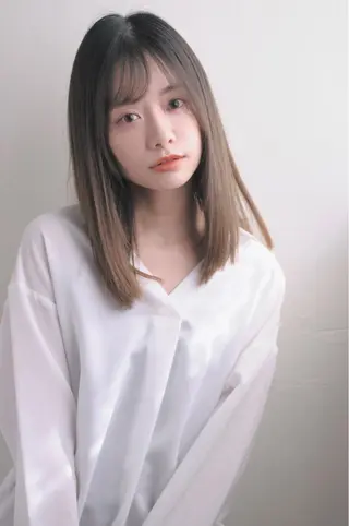 セミロング 千 田のヘアスタイル