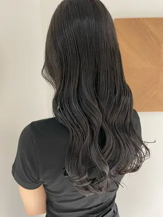 ロング アキ/梅田/顔まわり /レイヤーカット/のヘアスタイル