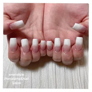 ミディアム ネイル 👑enen style👑のネイルデザイン