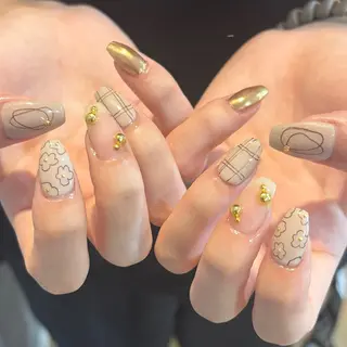 ネイル Lusso🍃 Ayaneのネイルデザイン