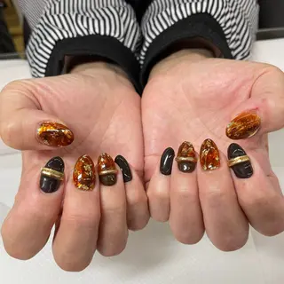 ネイル CHIKASHIGE MAXKELLY🐚のネイルデザイン