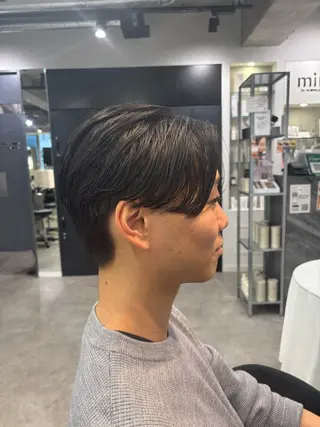 メンズ 透明感カラー/メンズ カット/KOIROのヘアスタイル