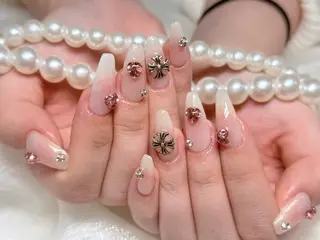 ネイル か な🧚‍♀️のネイルデザイン