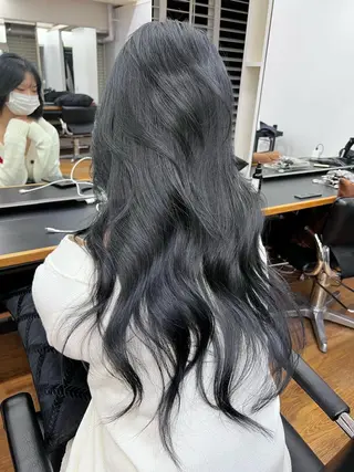 ロング カラー 🇨🇳ワンホンヘア 下田鉄也のヘアスタイル